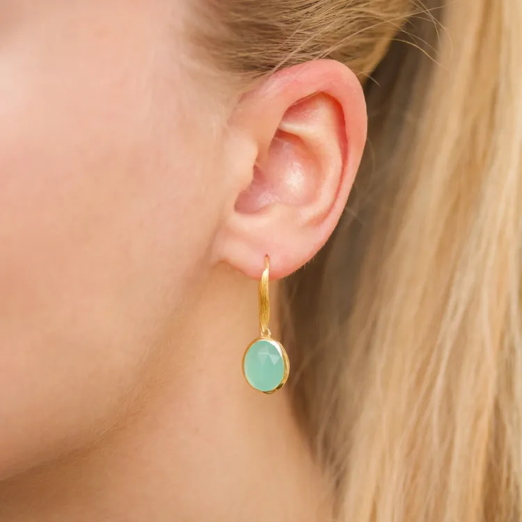 aqua kristal oorbellen in verguld sterlingzilver - Loom Stones