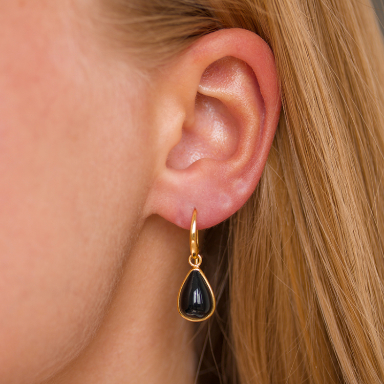 druppel zwarte onyx oorbellen in verguld zilver - Loom Stones
