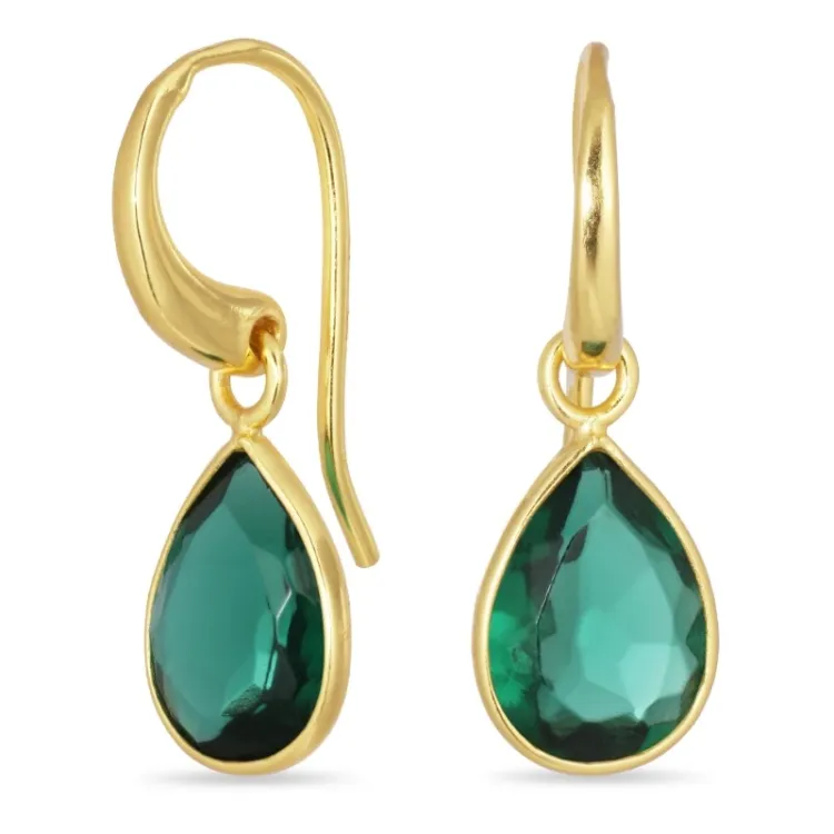 druppel donkergroen kristal oorbellen in verguld zilver - Loom Stones