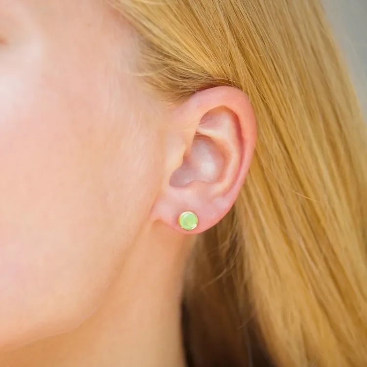 6,5 mm prehnite oorsteker in verguld zilver - Loom Stones