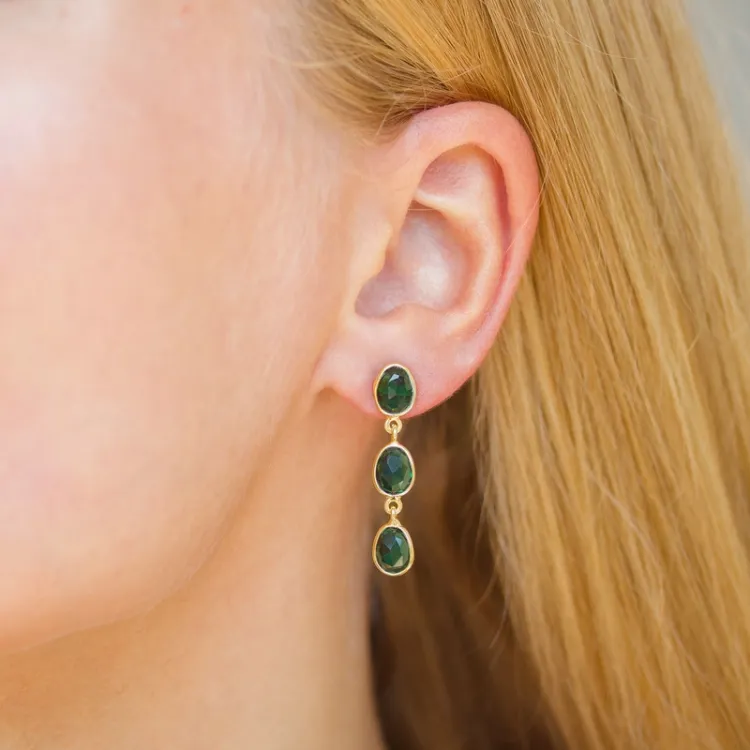 groen kristal oorbellen in verguld zilver - Loom Stones