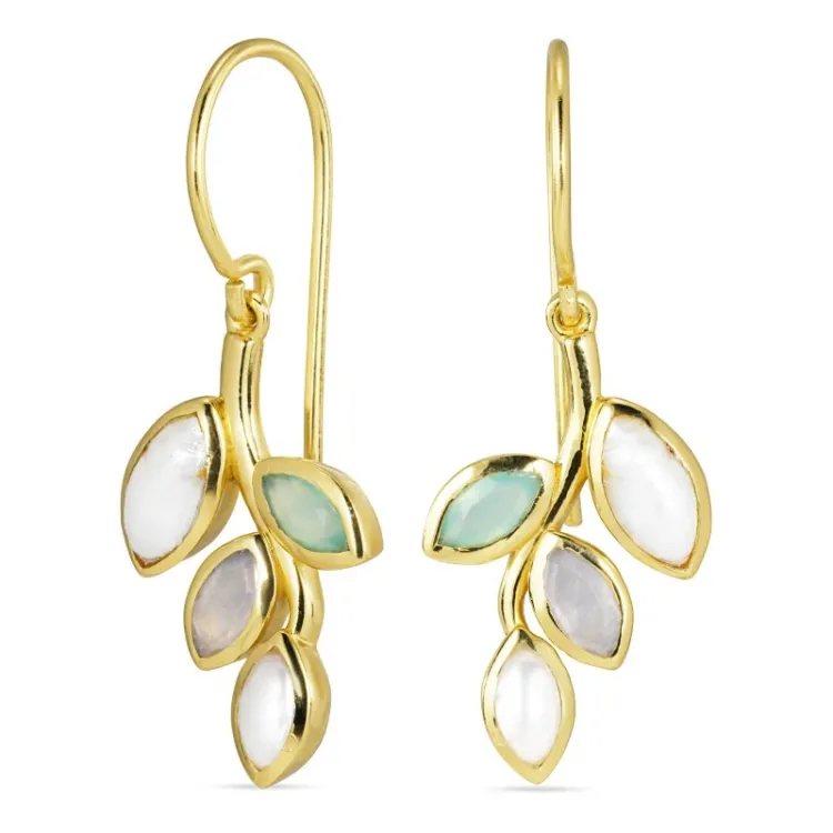 blad witte kristal oorbellen in verguld zilver - Loom Stones