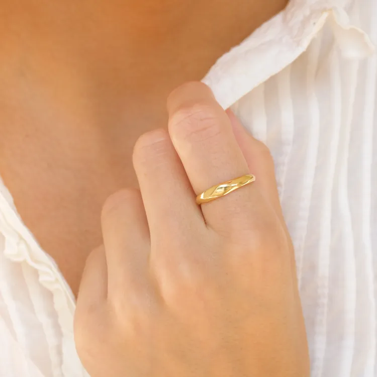 ring in verguld messing - Eliné