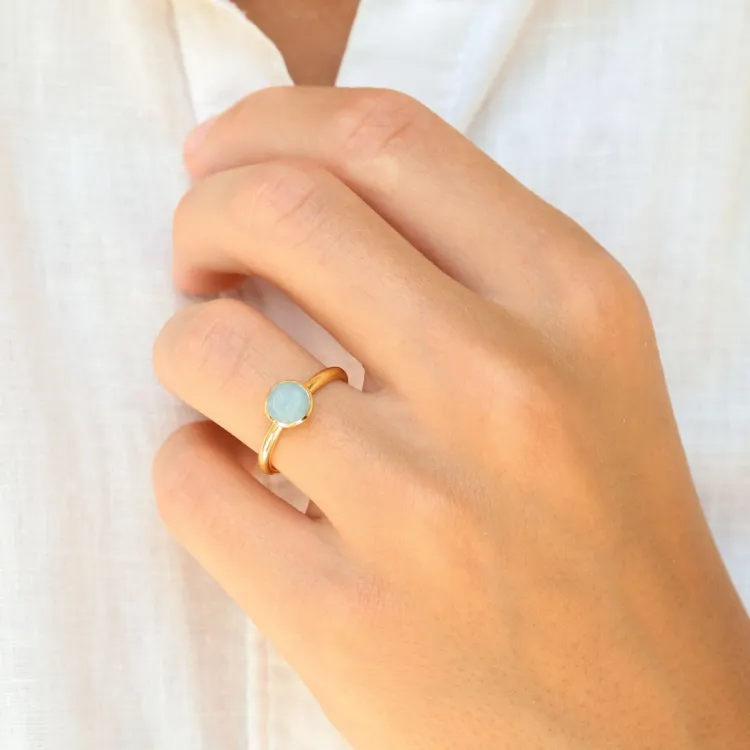 aqua kristal ring in verguld messing - Loom Stones