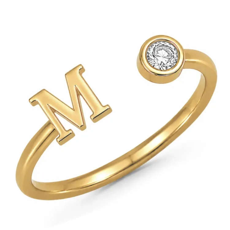 letter m zirkoon ring in verguld messing