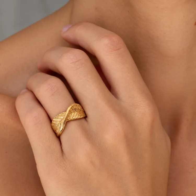 blad ring in verguld messing - Pure Nature