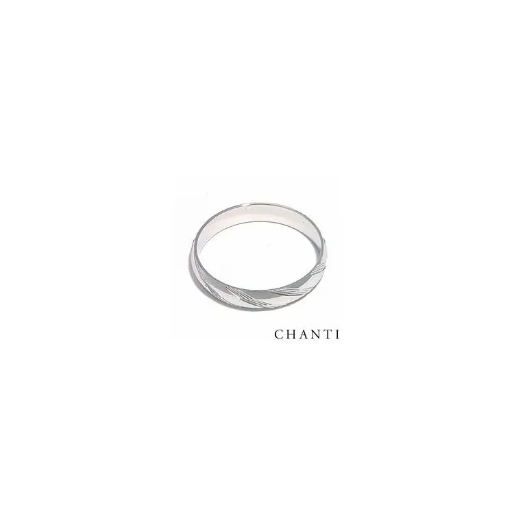 Speciaal trouwring in 14 karaat witgoud