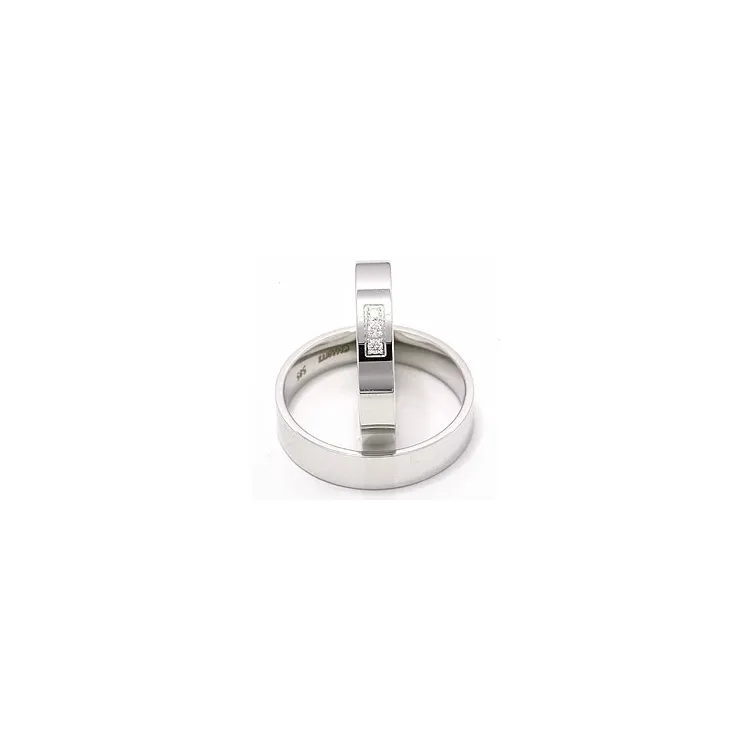 trouwringen in 14 karaat witgoud 0,049 ct - set