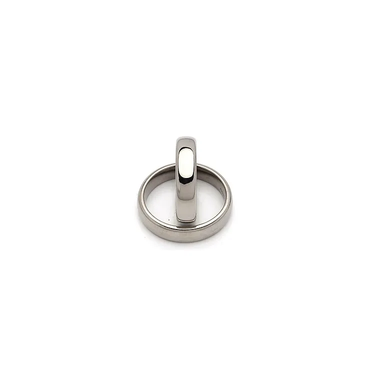 Trouwringen in titanium