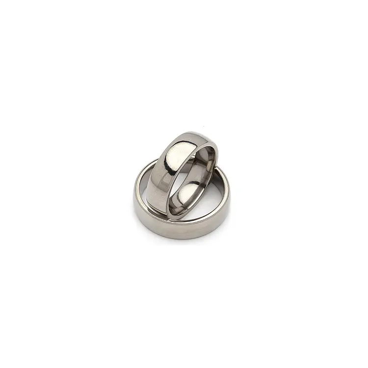 Trouwringen in titanium