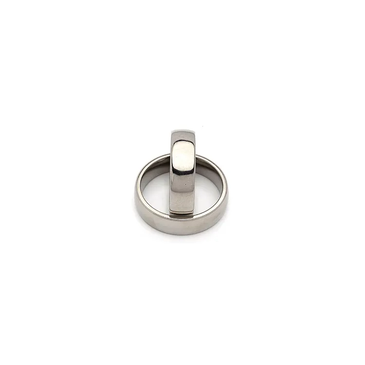 Trouwringen in titanium