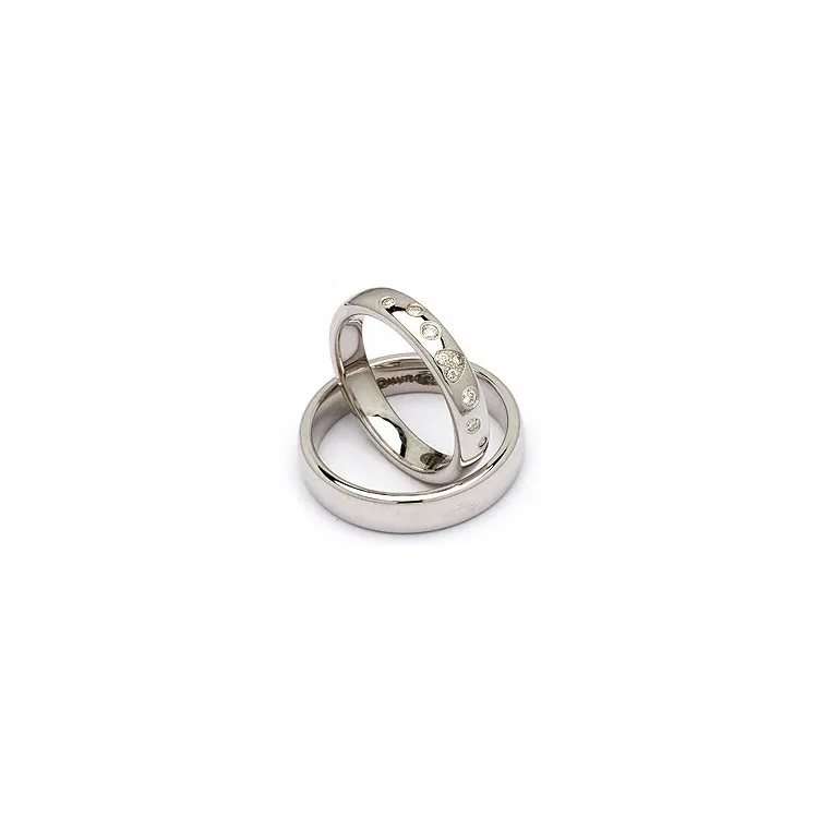 Trouwringen in zilver 0,13 ct