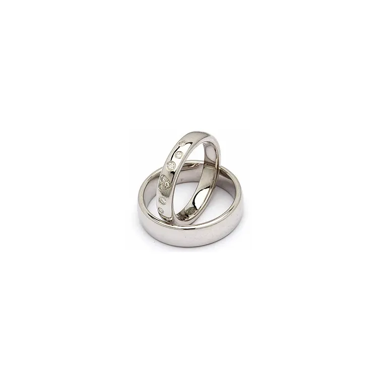 Trouwringen in zilver 0,13 ct