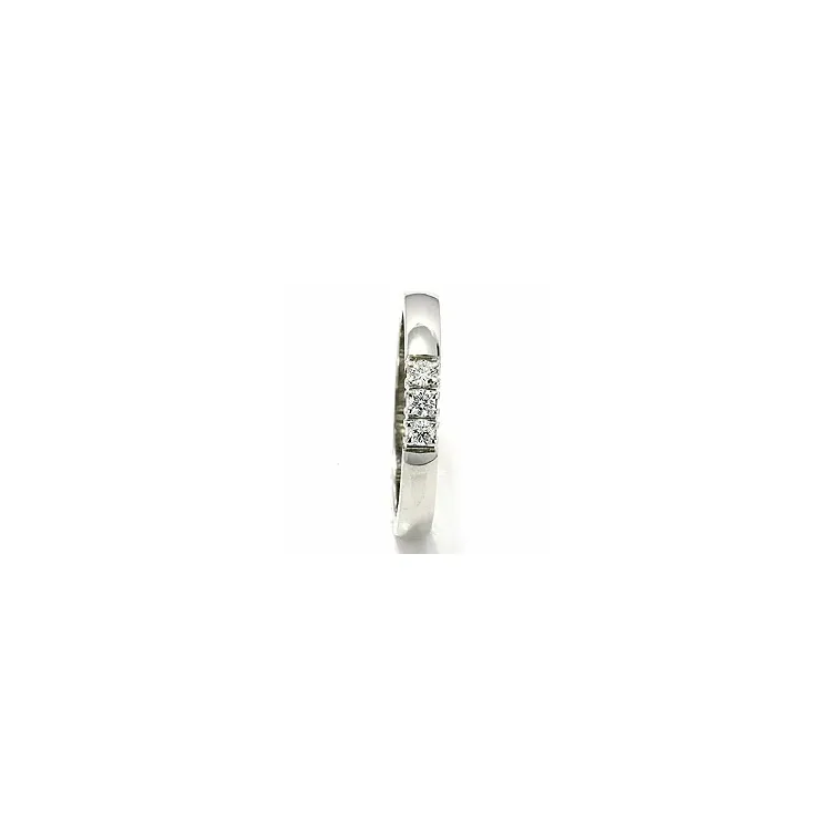 mémoire ring in 14 karaat witgoud 0,05 ct