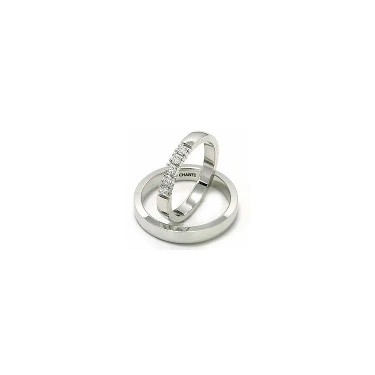 Trouwringen in 14 karaat witgoud 5 x 0,05 ct - set
