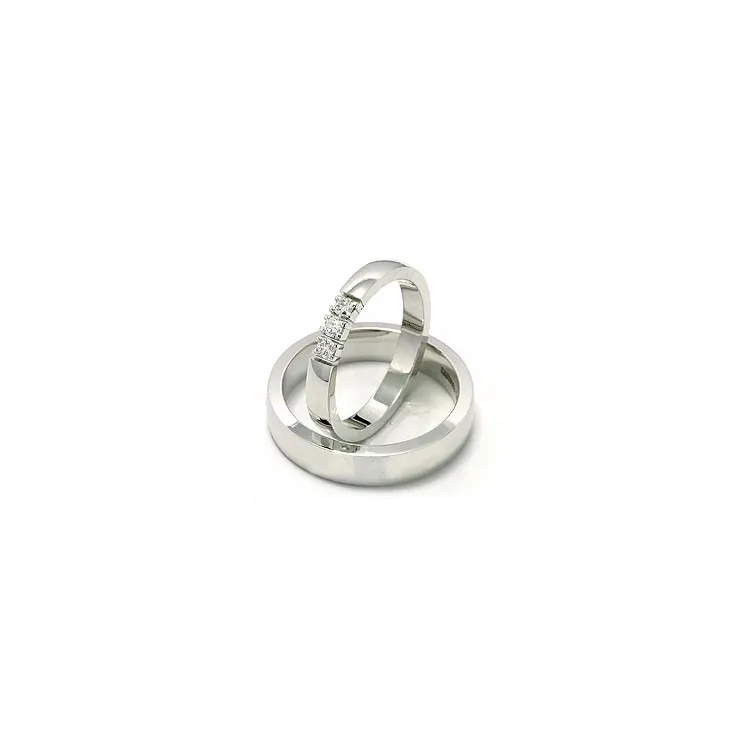 Trouwringen in 14 karaat witgoud 3 x 0,05 ct - set