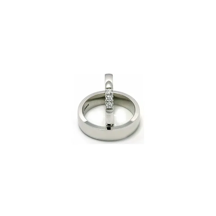 Trouwringen in 14 karaat witgoud 3 x 0,05 ct - set
