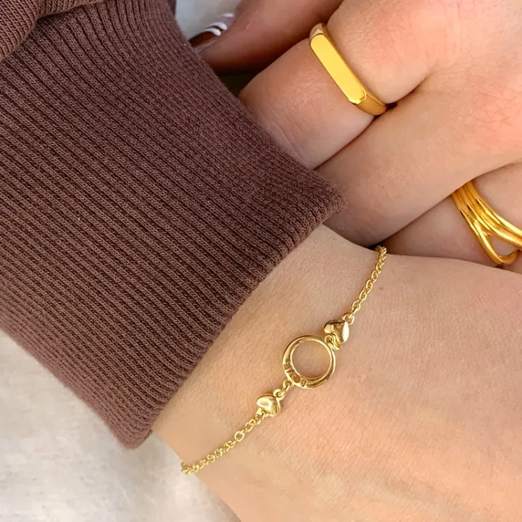 rond armband in verguld sterlingzilver met hanger in verguld sterlingzilver