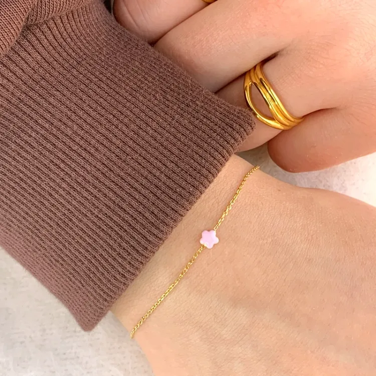 bloem kinder armband in verguld sterlingzilver met hanger in verguld sterlingzilver
