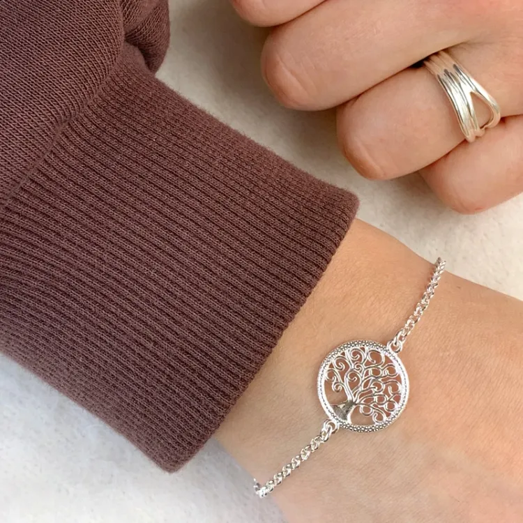 rond boom van het leven armband in zilver met hanger in zilver