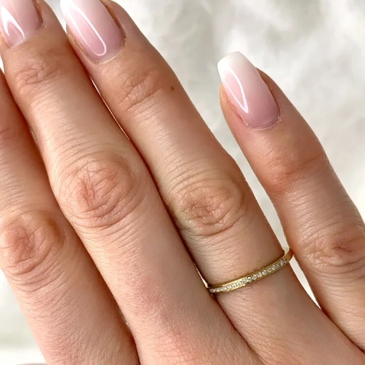 smal diamant gouden ring in 14 karaat goud 0,07 ct