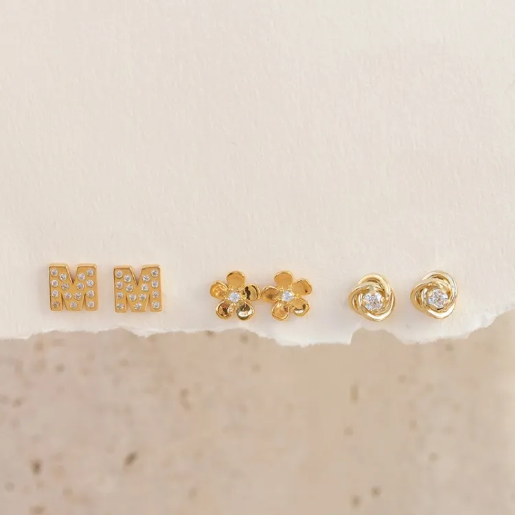 letter m oorsteker in verguld zilver - My Letter