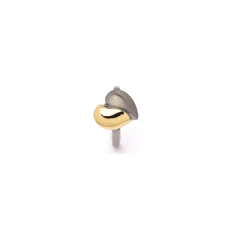 Hart ring in zwart gerhodineerd zilver met verguld sterlingzilver