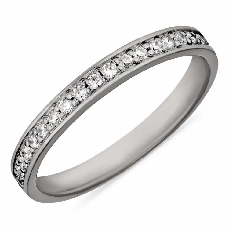 Smal witte zirkoon ring in zwart gerhodineerd zilver