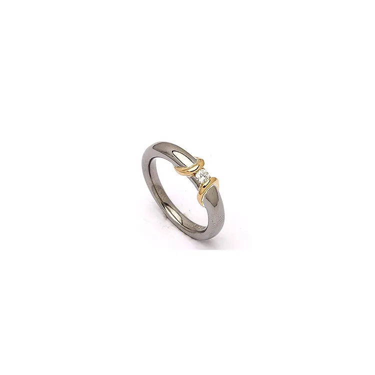 testsieraad ring in geoxideerd sterlingzilver met verguld sterlingzilver