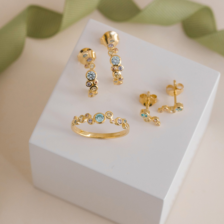 multikleurige zirkoon halfcreool in verguld sterlingzilver - Bubbly Twist
