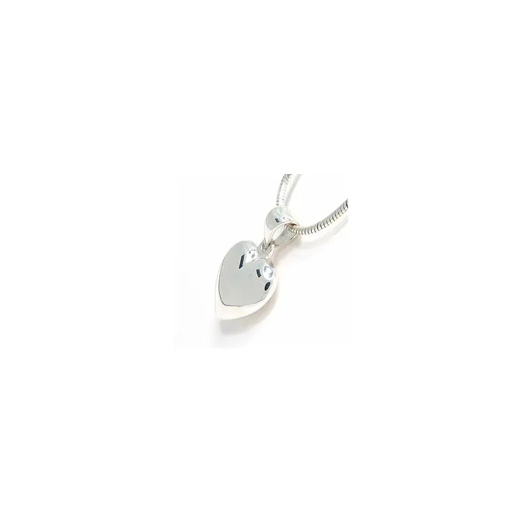 massaal 16 x 15 mm hartjes hanger in zilver