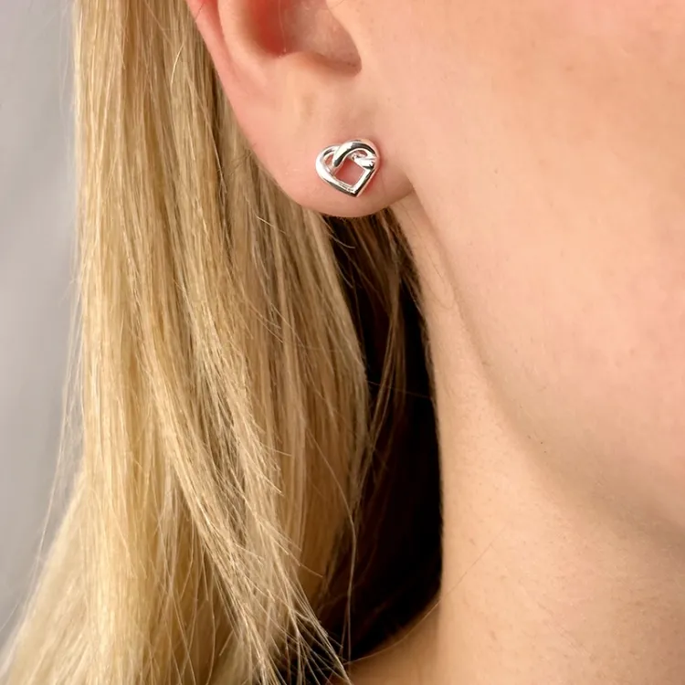 hart oorsteker in zilver