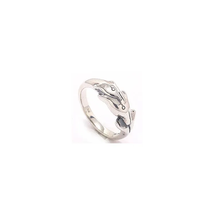 Dolfijn ring in geoxideerd sterlingzilver