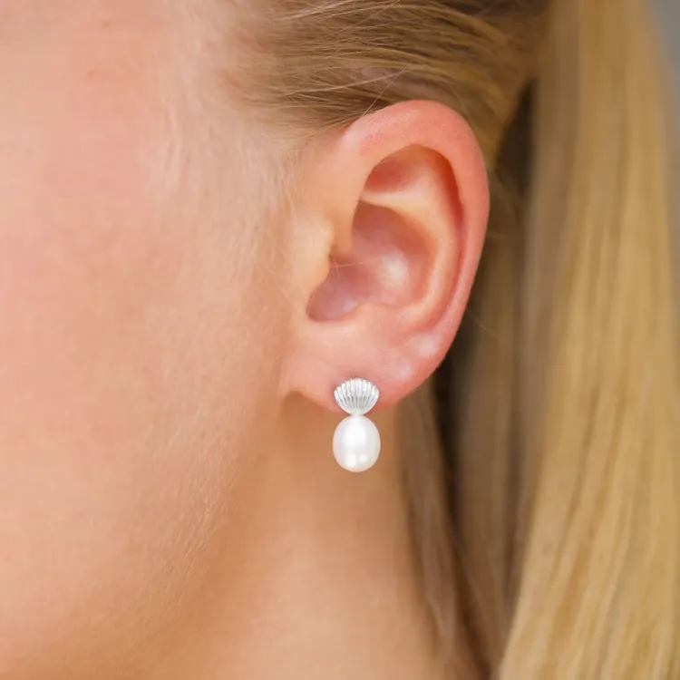 schelp parel oorbellen in zilver