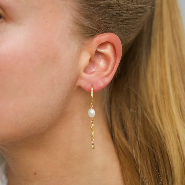 lange parel halfcreool in verguld zilver - Lumé Etched