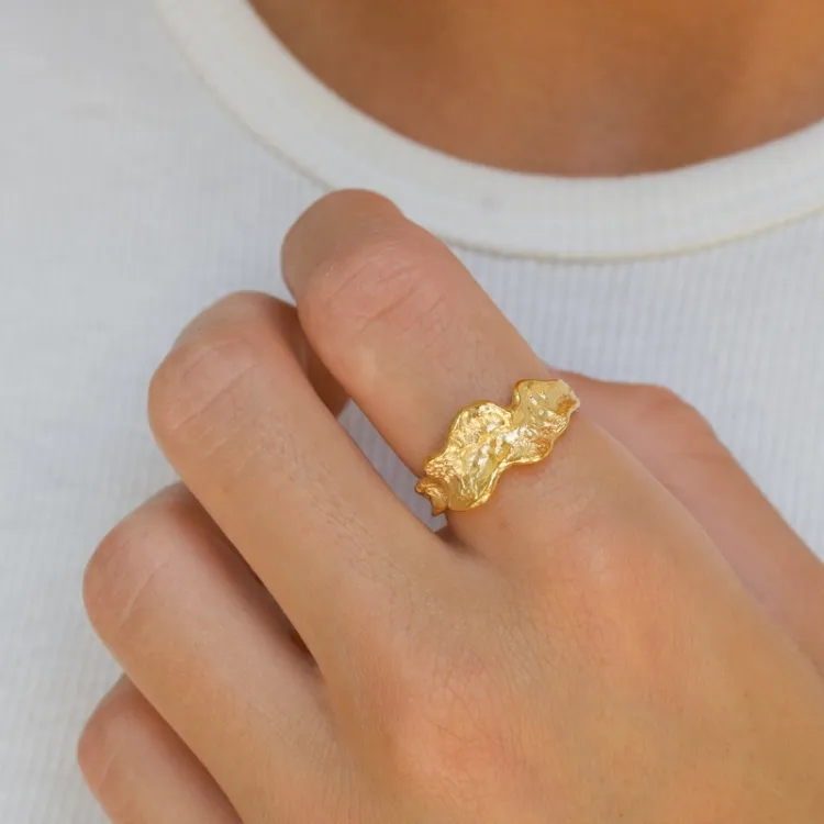 ring in verguld sterlingzilver - Lumé Etched