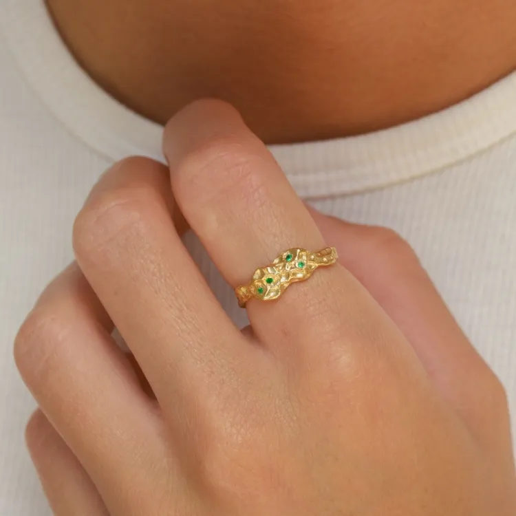 groen zirkoon ring in verguld sterlingzilver - Lumé Etched