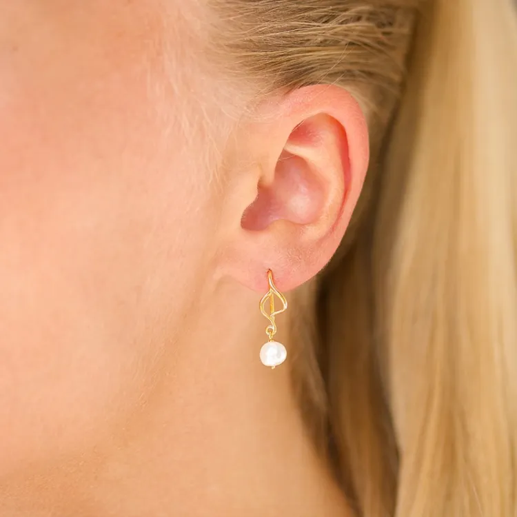 parel oorbellen in verguld sterlingzilver - Lumé Essence
