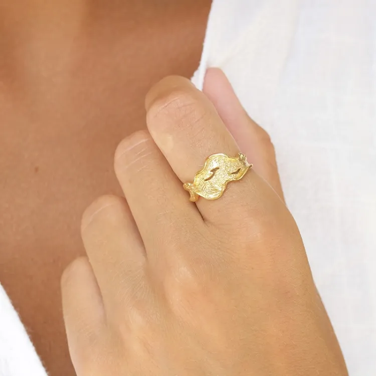 ring in verguld sterlingzilver - Lumé Etched