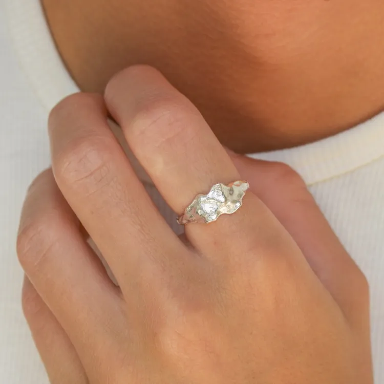 breed zirkoon ring in zilver - Lumé Etched
