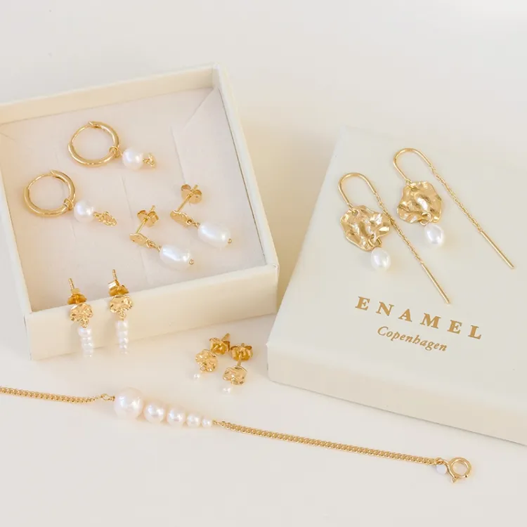 Enamel Kai Pearl parel ketting oorbellen in verguld sterlingzilver