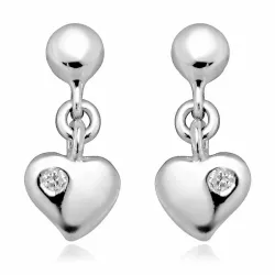 Klein hart zirkoon oorbellen in zilver met rhodinatie