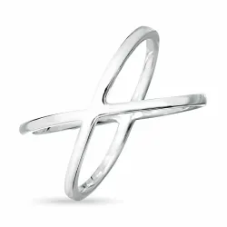 Eenvoudige kruisje ring in gerodineerd zilver