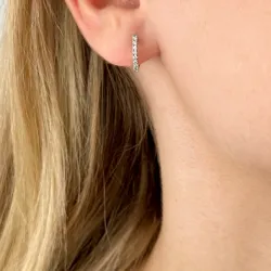 8 mm creool in 14 karaat witgoud met diamant 