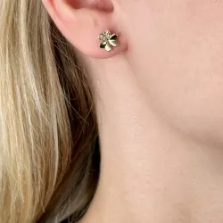 klavertje drie briljant oorbellen in 14 karaat goud met diamant