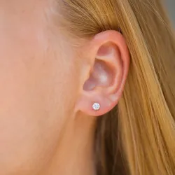 1/2 paar 4 mm oorsteker in 9 karaat goud met zirkoon