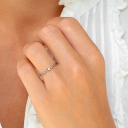 lab grown diamant ring in gerodineerd zilver