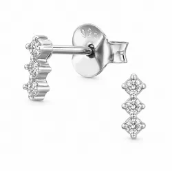 oorbellen in gerodineerd zilver met lab grown diamant 