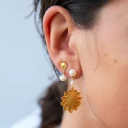 Hultquist Evelyn parel oorbellen in verguld sterlingzilver