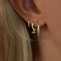 Nava Ara creool in verguld sterlingzilver witte zirkoon